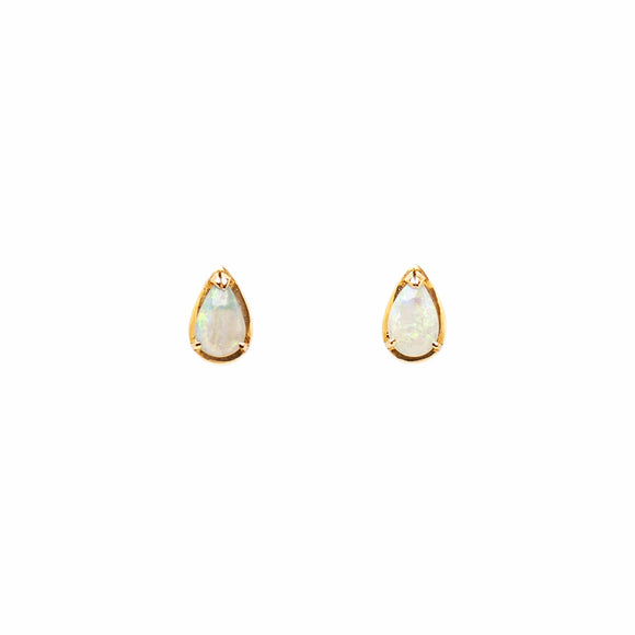 14ct Yellow Gold Pear-Cut Green Opal Stud Earrings, Claw Set | Fremantle Opals