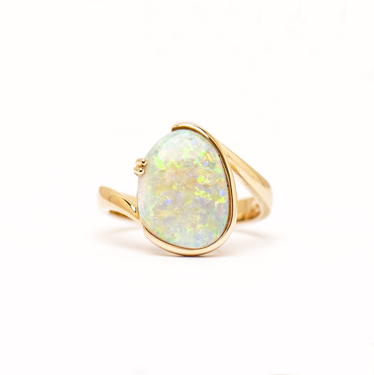 14ct Yellow Gold Solid Light Opal Ring Fremantle Opals