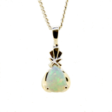 Solid Opal Pendant in White gold