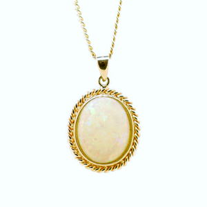 14ct Yellow Gold Solid Opal Pendant