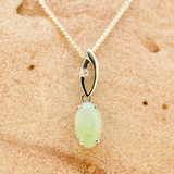 18ct White Gold Lightning Ridge Opal Pendant