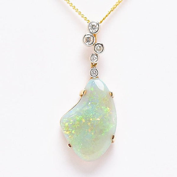 14ct Yellow Gold South Australian White Opal Pendant