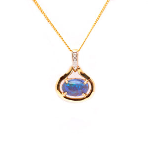 Black Opal Pendant in 14ct Yellow Gold
