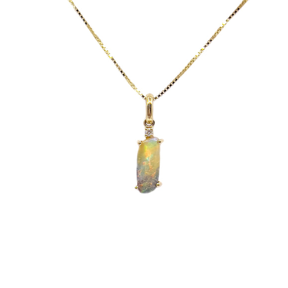 A 14ct yellow gold pendant with a vibrant boulder opal claw set at the center, adorned with a small diamond above, on a complimentary gold-plated chain. | Fremantle Opals